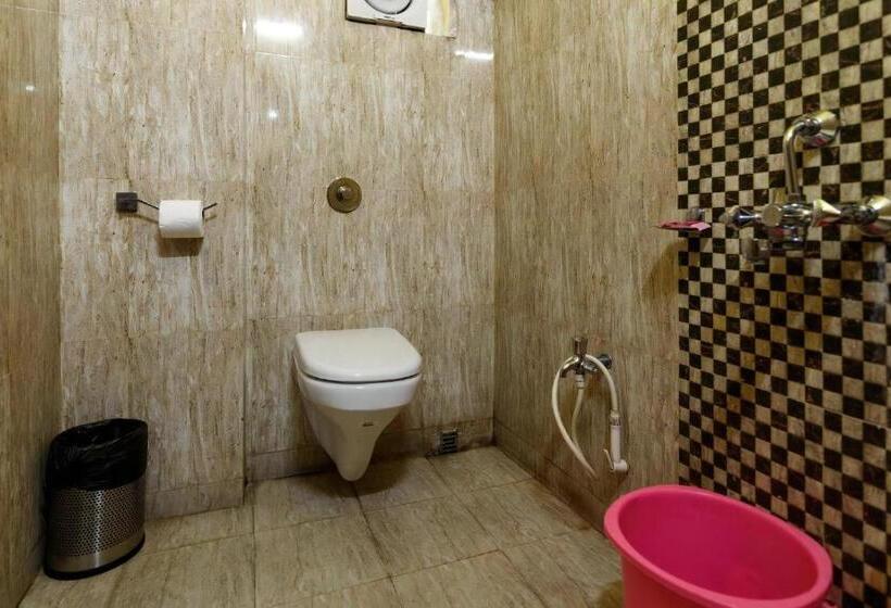 חדר משפחתי, The Silverline