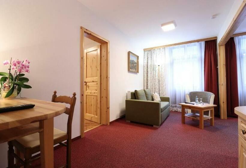 סוויטת ג'וניור עם מרפסת, Waldhäusel