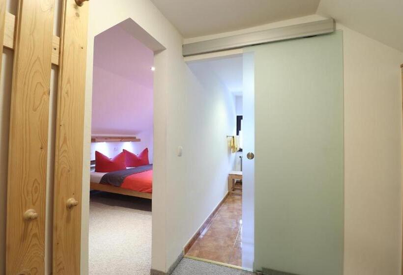 חדר סטנדרט, Waldhäusel