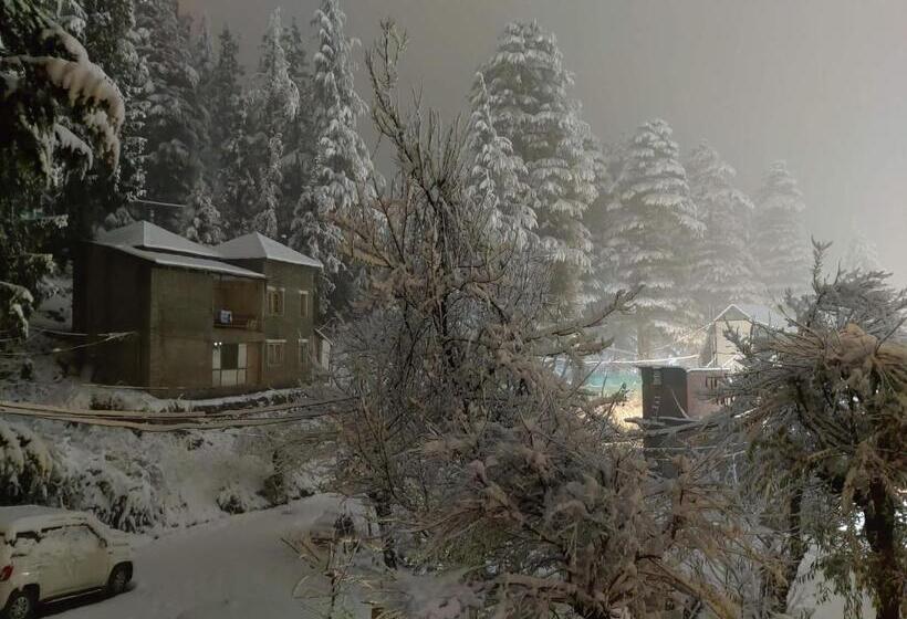 Camera Standard, Sparsh Resort