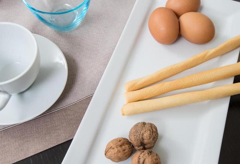 شقة غرفتين نوم مزودة بتراس, La Casa Di Linda