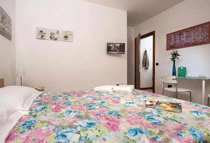 Superior-huone, La Casa Di Linda
