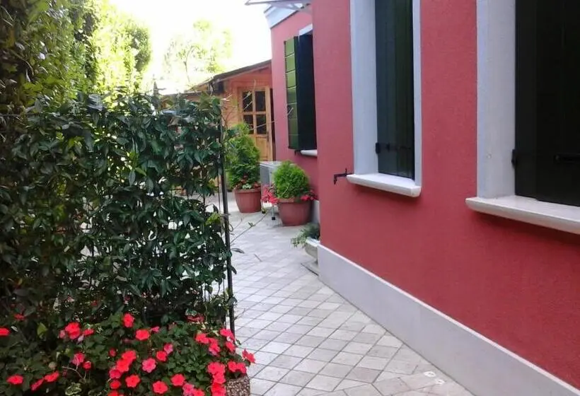 Superior-huone, La Casa Di Linda