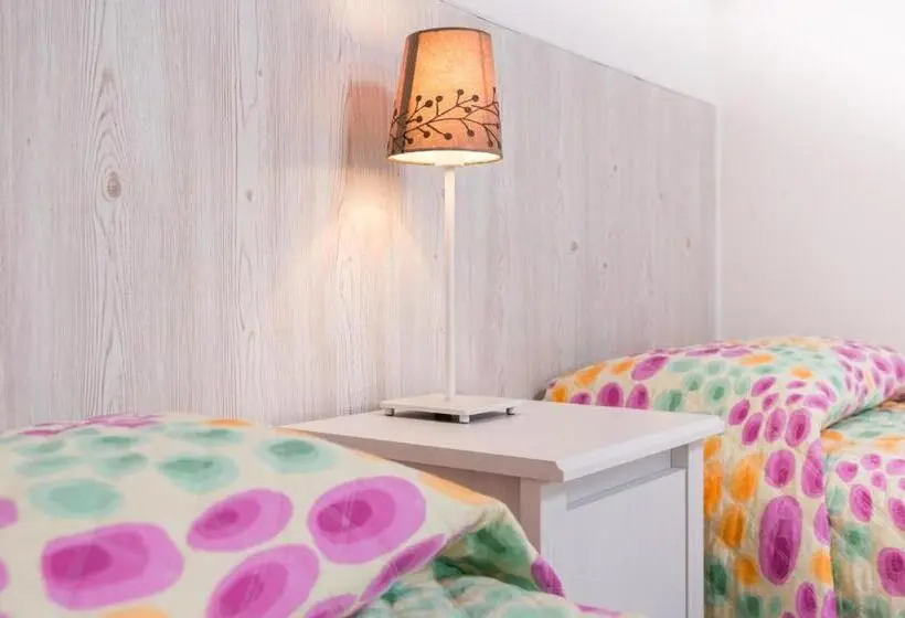 Standard-huone Puutarhanäkymä, La Casa Di Linda