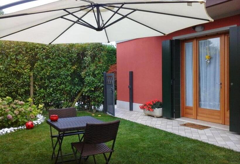 חדר סטנדרט נוף לגינה, La Casa Di Linda