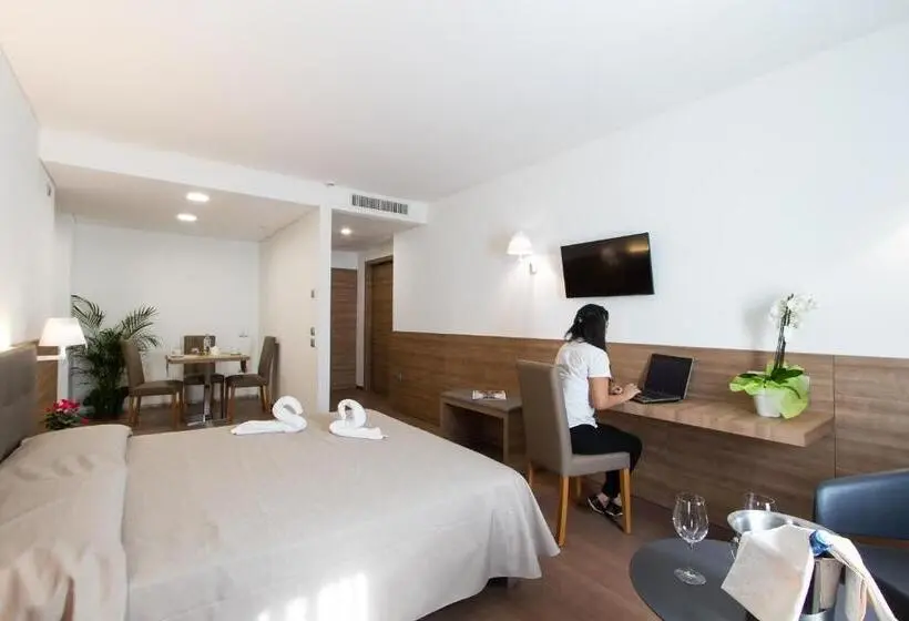 Sviitti Liikuntarajoitteisille, Albergo Al Tarcentino