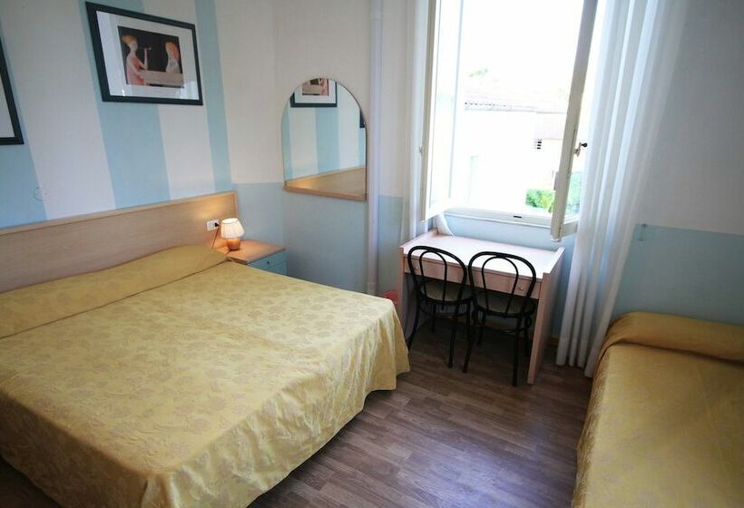 스탠다드 트리플 룸, Albergo Villa Gradita