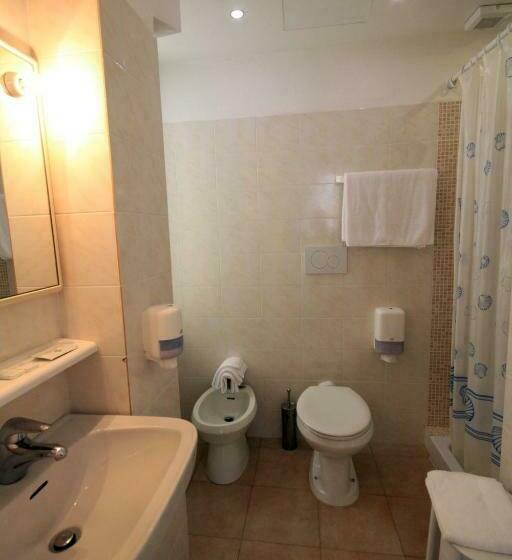 스탠다드 룸, Albergo Villa Gradita