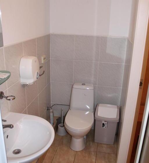 اتاق خانوادگی, Atpūtas Komplekss Lilaste