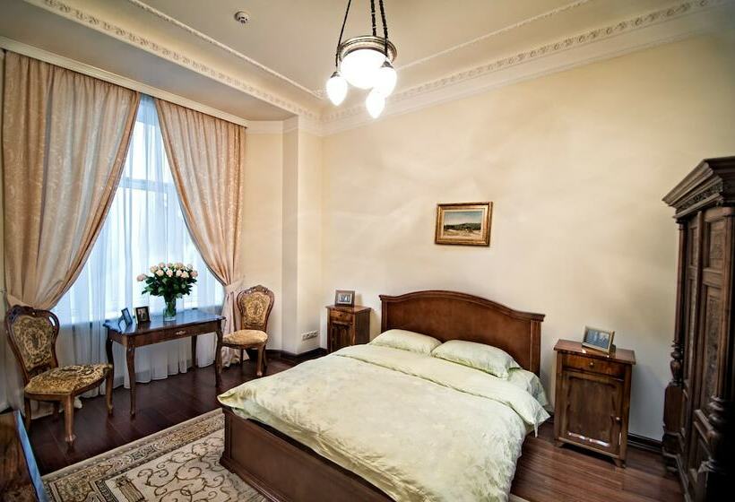 آپارتمان 2 خوابه, British Club Lviv