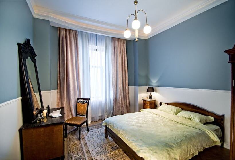 آپارتمان سوپریور 1 خوابه, British Club Lviv