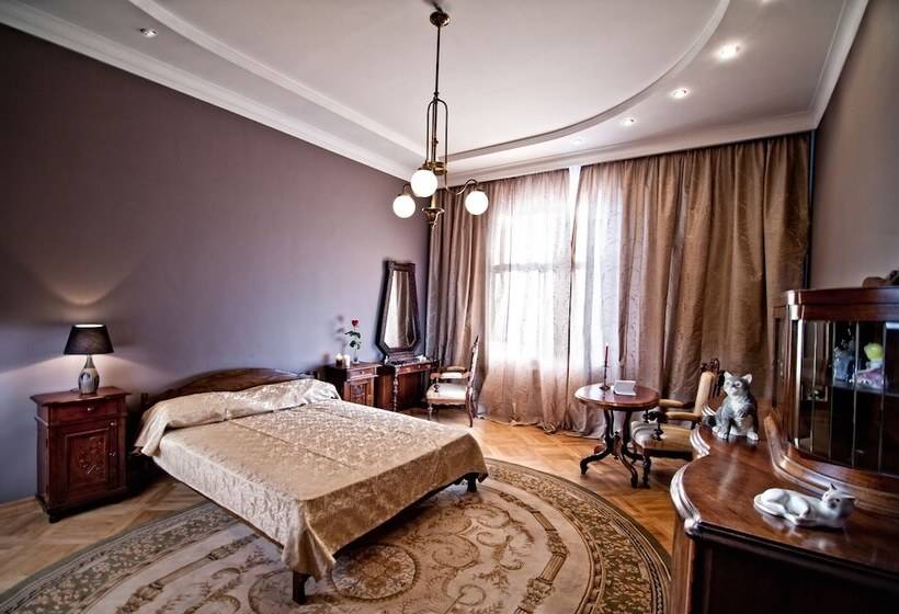 آپارتمان سوپریور 1 خوابه, British Club Lviv