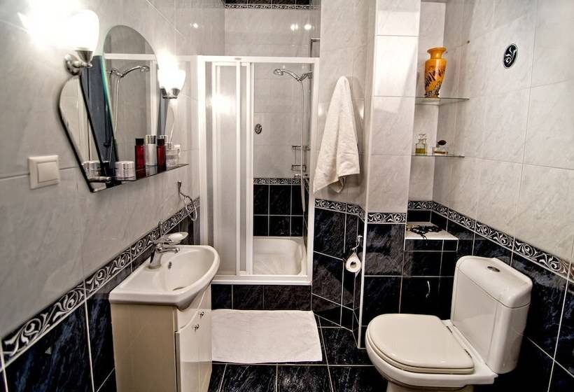 آپارتمان سوپریور 1 خوابه, British Club Lviv