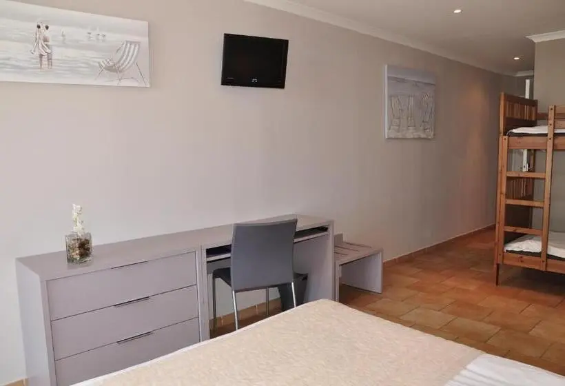 景色の見えるスタンダード４人部屋, De La Plage