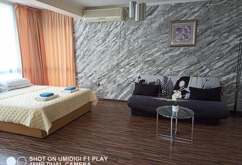 复式房间, Iceberg