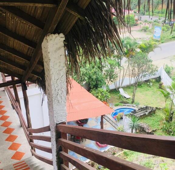 اتاق استاندارد, La Punta