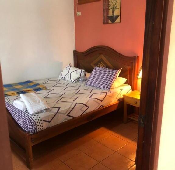 سوییت سوپریور با چشمانداز دریا, La Punta