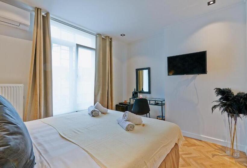 اتاق لوکس, Les Ecrins