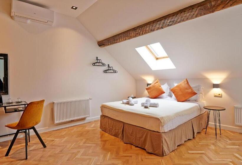 اتاق استاندارد با وان آب گرم, Les Ecrins