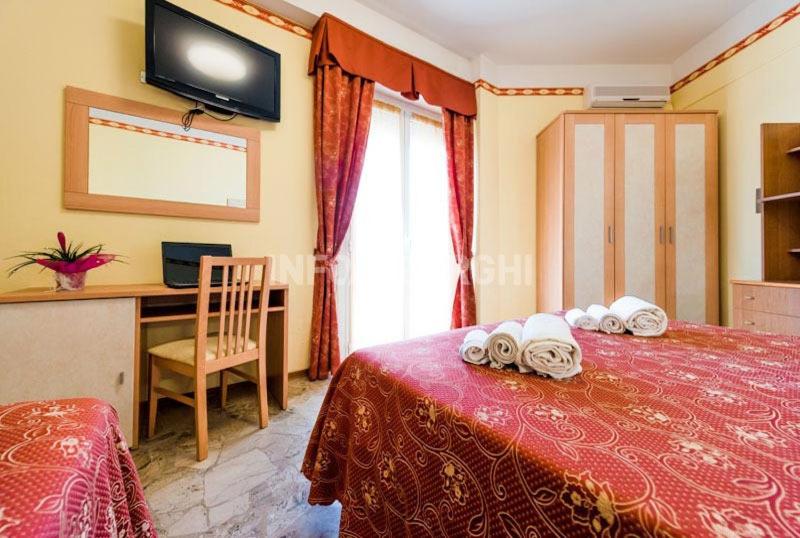 اتاق استاندارد سه نفره با چشمانداز کنار دریا, Marco Polo