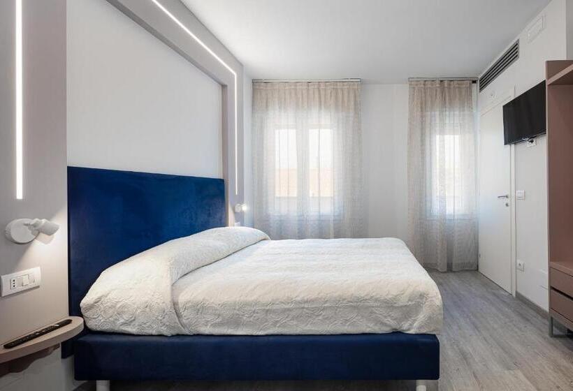 デラックスルーム, Niagara