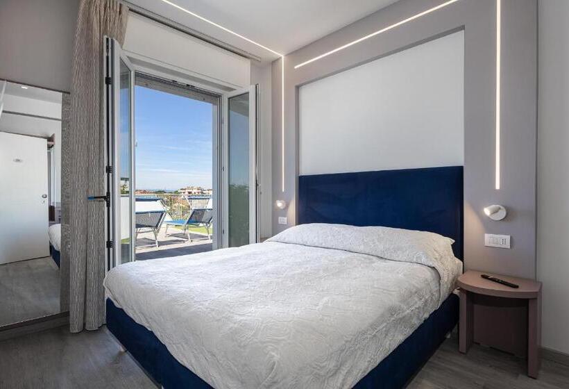 デラックスルーム, Niagara