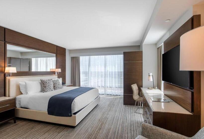 带大床的行政房间, Omni Frisco At The Star