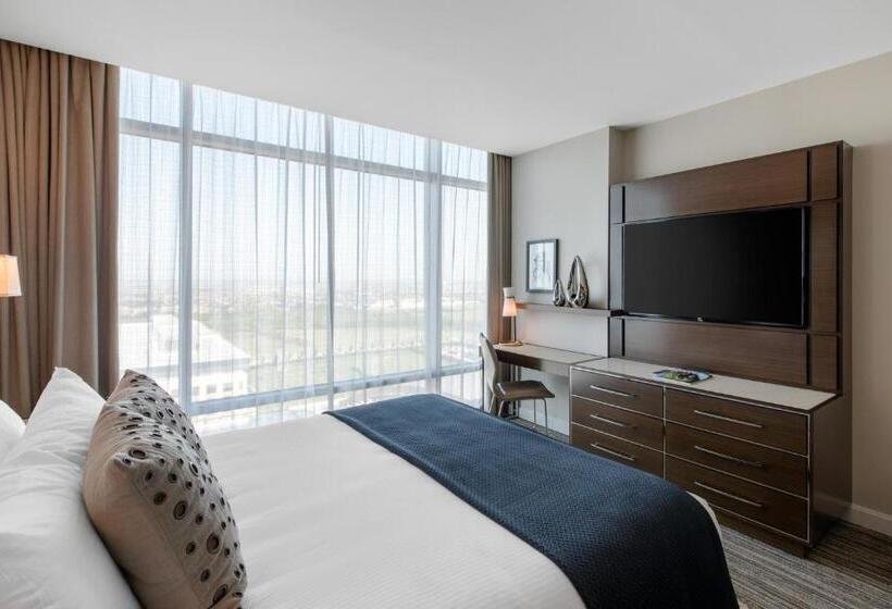 غرفة بريميوم, Omni Frisco At The Star