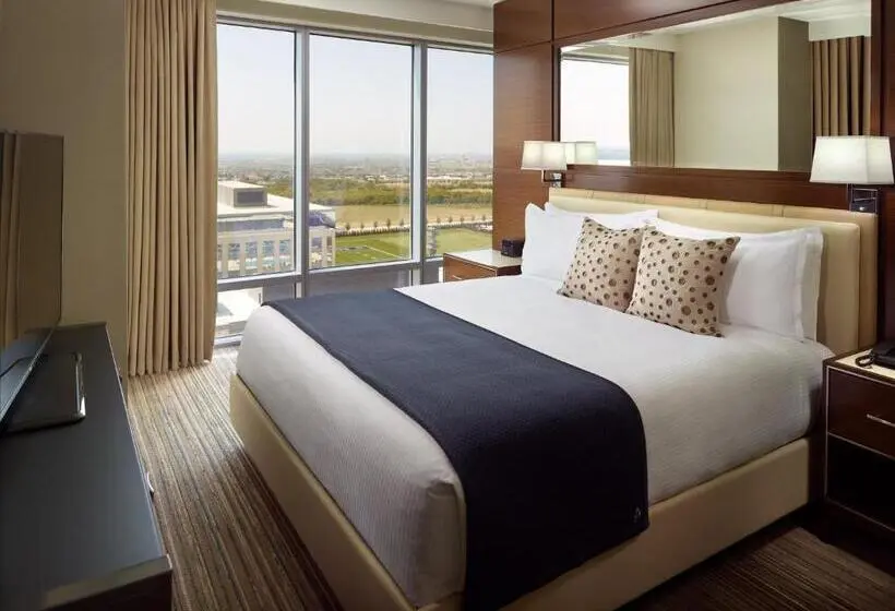 キングサイズベッドのスイートルーム, Omni Frisco At The Star