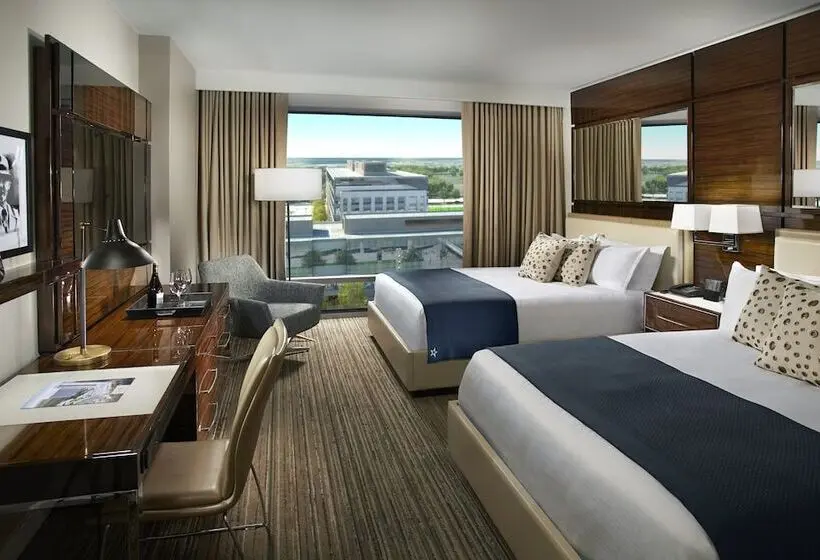 プレミアムルーム, Omni Frisco At The Star