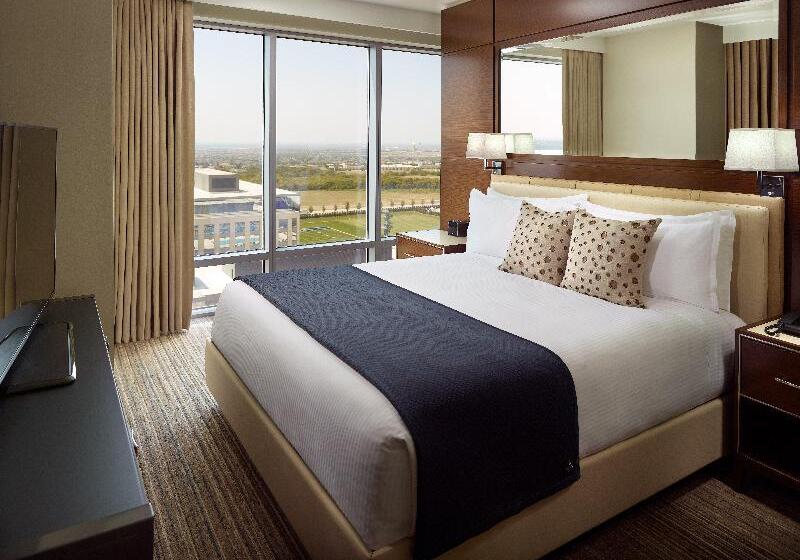 جناح سرير كينج, Omni Frisco At The Star