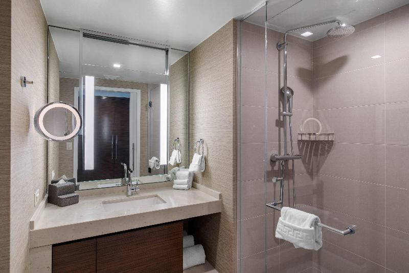 프리미엄 룸, Omni Frisco At The Star