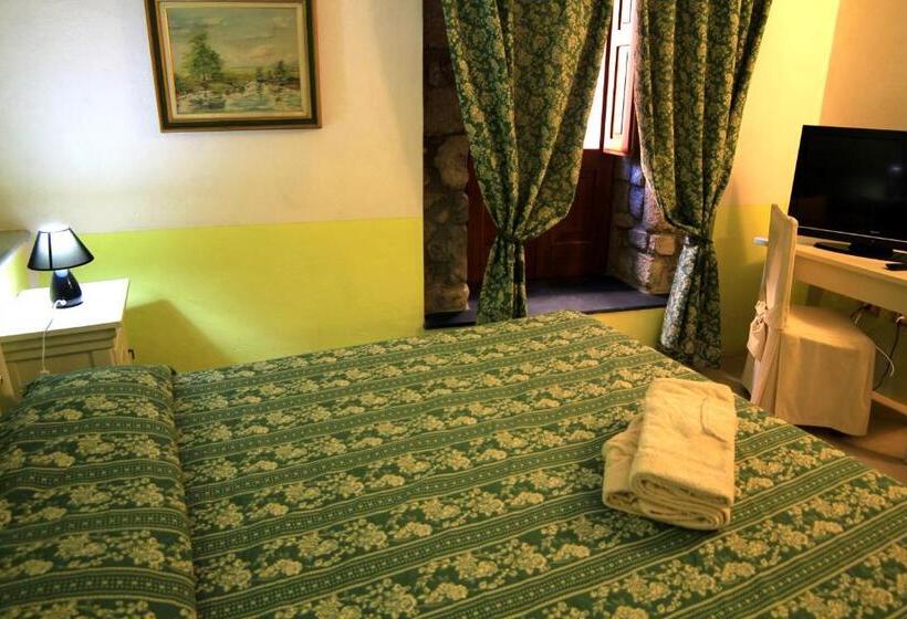 חדר סטנדרט, Sas Benas