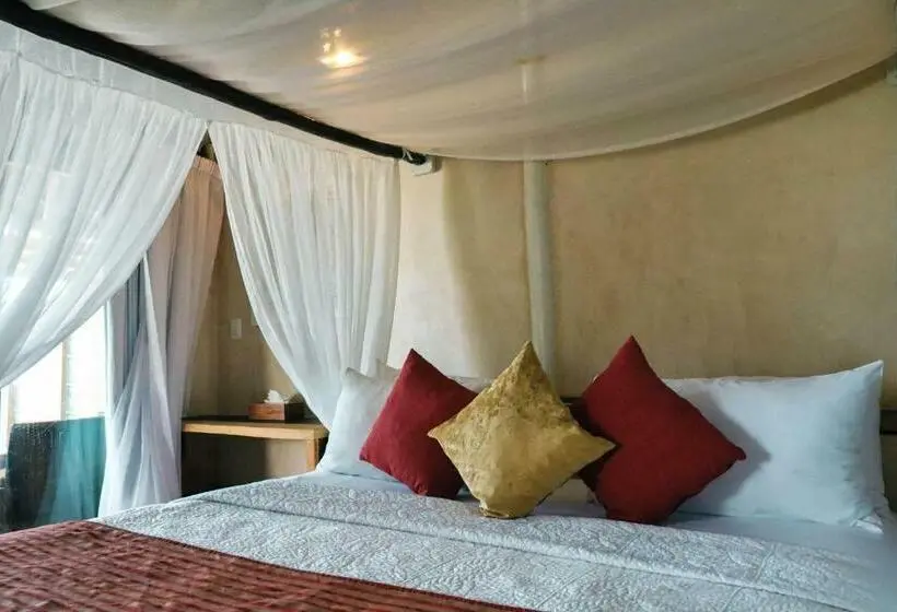 Juniorsviitti Merinäkymä, Villa Las Estrellas Tulum Located At The Party Zone