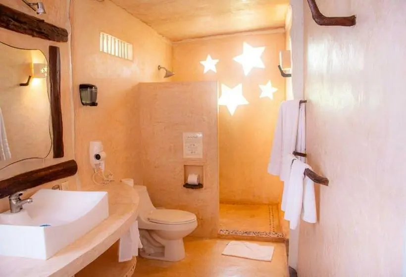 Mastersviitti Merinäkymä, Villa Las Estrellas Tulum Located At The Party Zone