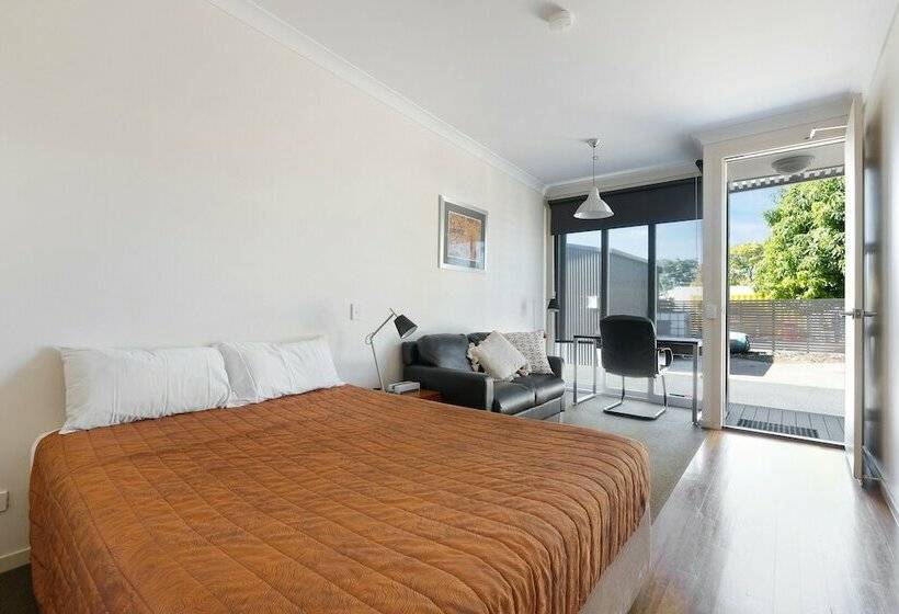 Номер Executive, Smart Stayzzz Inns