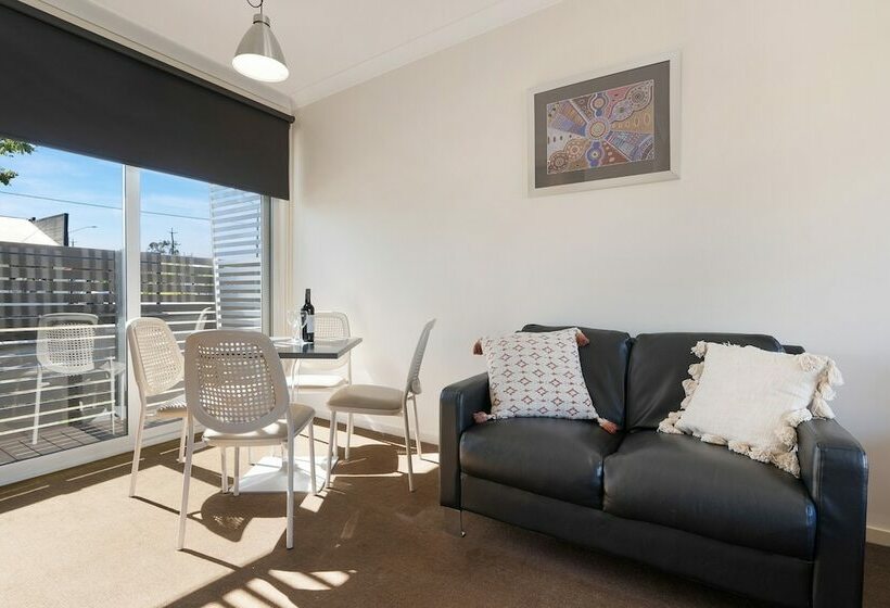 Номер Executive, Smart Stayzzz Inns