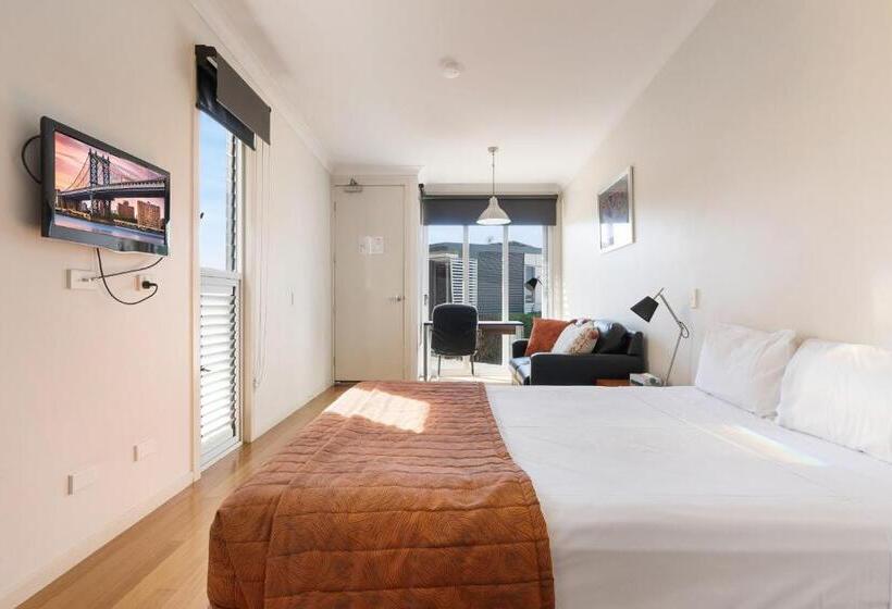 Номер Executive, Smart Stayzzz Inns
