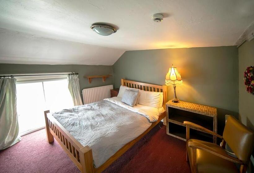 חדר סטנדרט, Spoon And The Stars Hostel