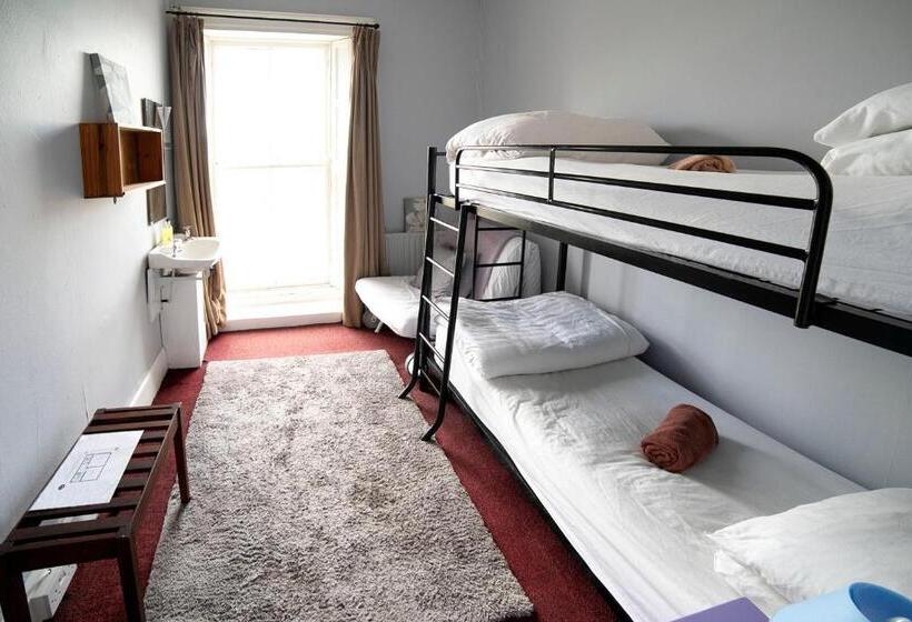 스탠다드 룸, Spoon And The Stars Hostel