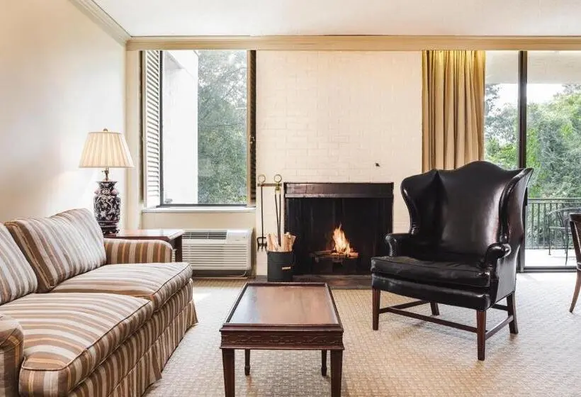 キングサイズベッドのスタンダードルーム, Griffin Hotel, An Official Colonial Williamsburg