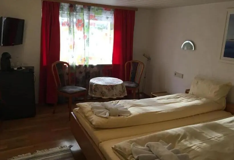 エコノミールーム, Jägerhof