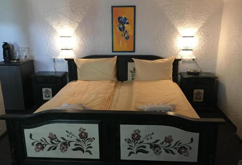 Quarto Triplo Economy, Jägerhof