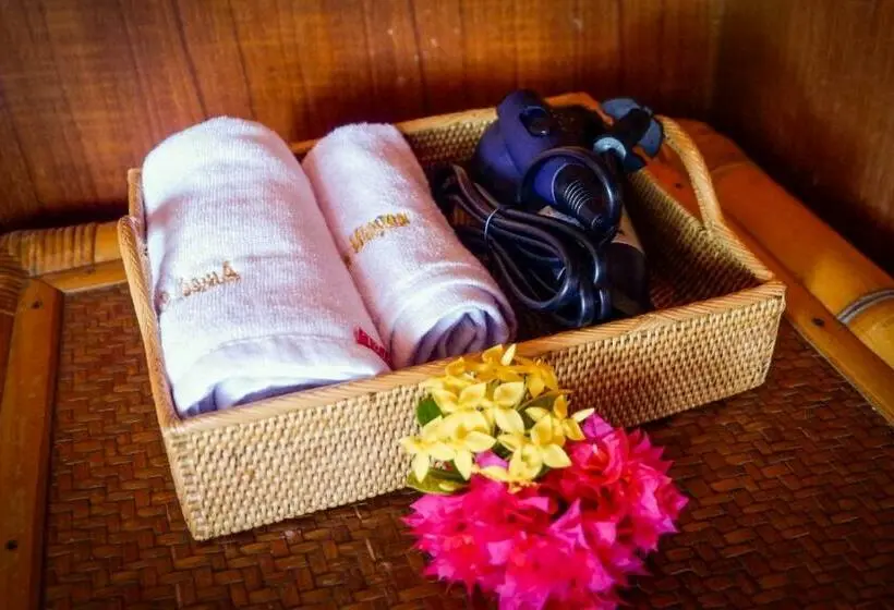 スタンダードルーム, Amed Cafe & Hotel Kebun Wayan