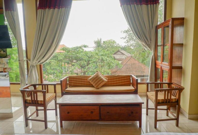 חדר משפחתי, Amed Cafe & Hotel Kebun Wayan
