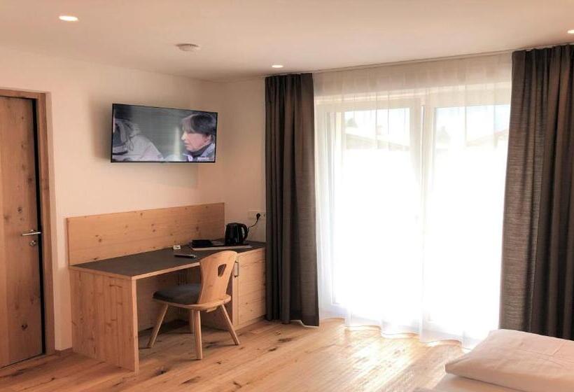 חדר דלוקס עם מרפסת, B&b Obermair