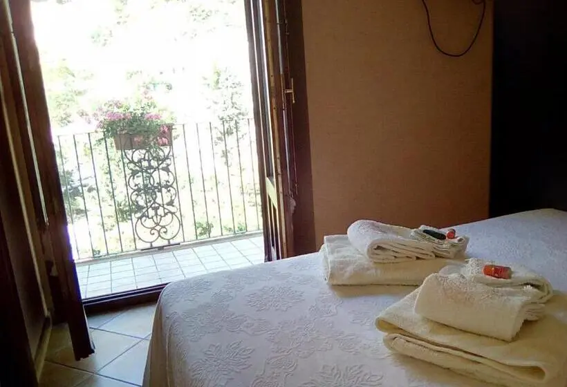バルコニー付きスタンダードルーム, Bed And Breakfast La Sentinella