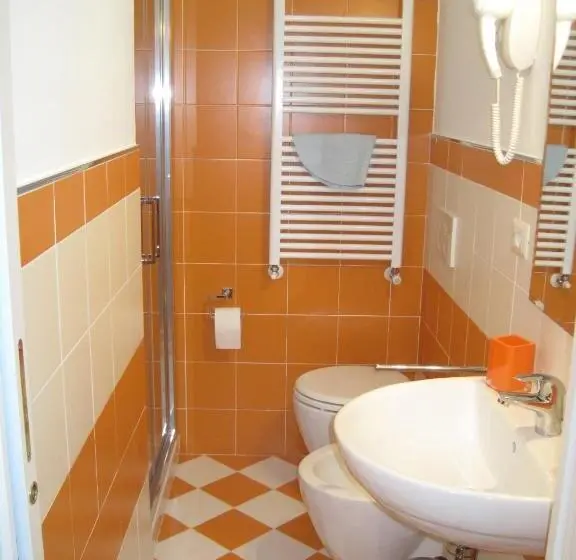 クラシックシングルルーム, Bed And Breakfast Lo Scrigno