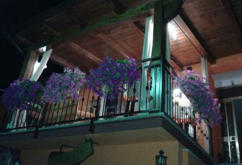 스탠다드 룸, Montagne Rocciose