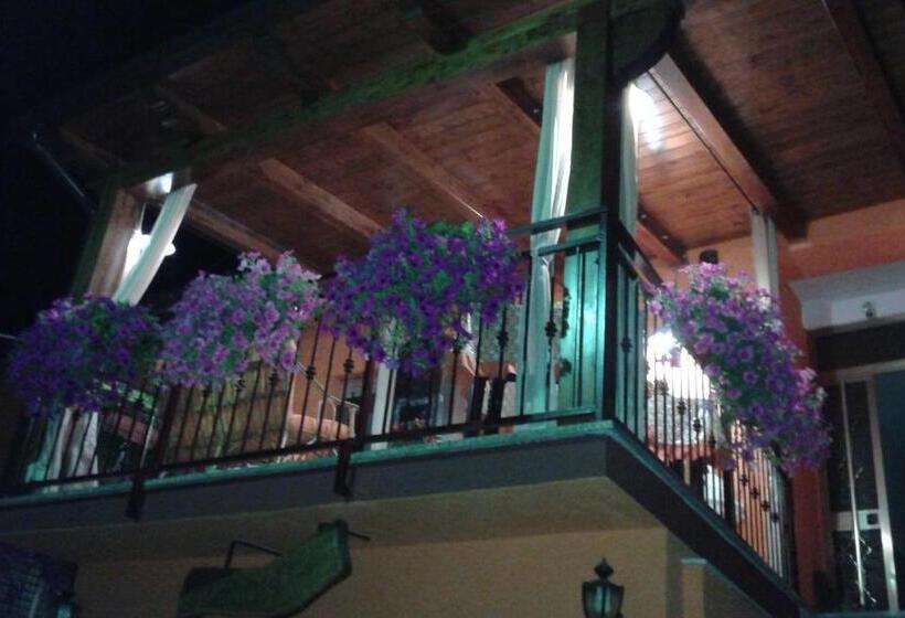 4인용 스탠다드 룸, Montagne Rocciose